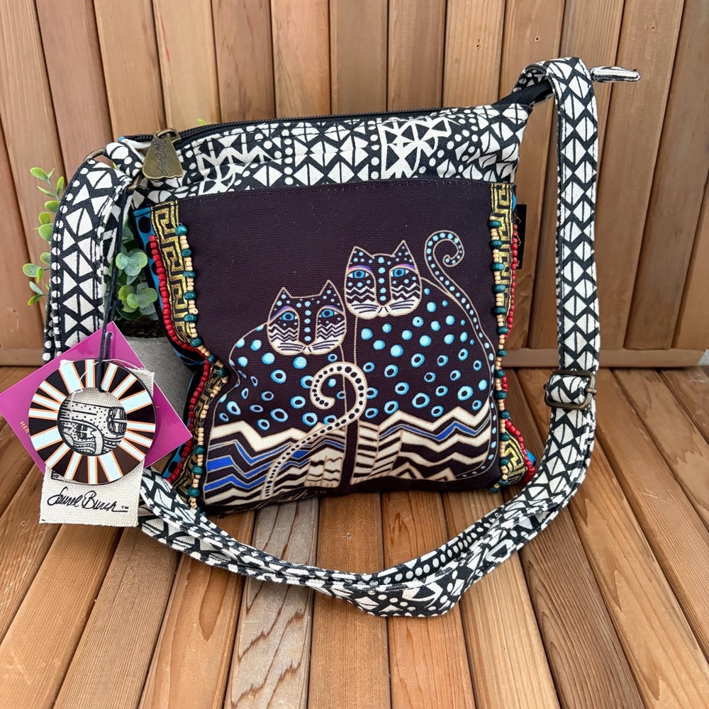Laurel Burch Beaded Cat
Crossbody Bag Boho Tribal Art
Shoulder Purse - Picture 2 of 9